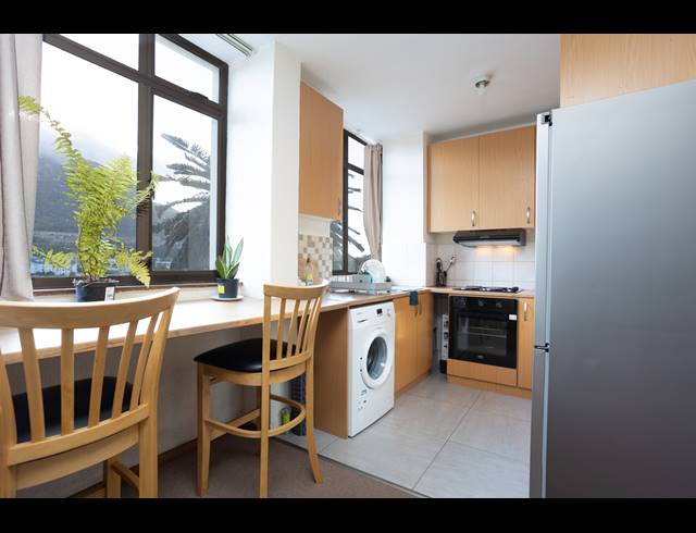 1 BEDROOM APARTMENT TO LET IN RONDEBOSCH